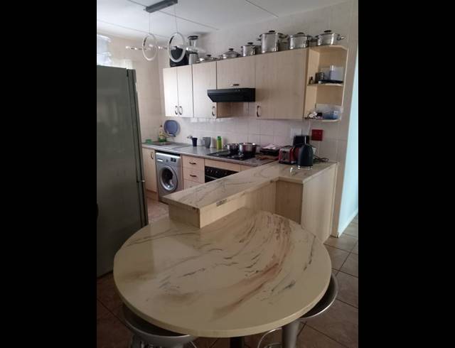 2 BEDROOM TOWNHOUSE FOR SALE IN RISANA
